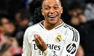 年度连斩55球！姆巴佩冲击C罗纪录，奋力创皇马历史新篇章