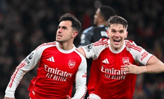 英超之夜：阿森纳4-1维拉 曼联1-1助狼队终结12连败 切尔西7轮1胜