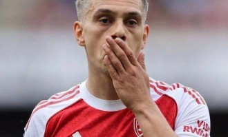 阿森纳拒售特罗萨德：土超邀约无果，8月新合同让转会可能性归零