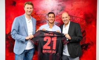 巴斯克斯：阿隆索和卡瓦哈尔向我称赞勒沃库森，期待在药厂成功