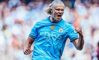 今日是哈兰德25岁生日，曼城社媒：祝我们的9号生日快乐🥳🩵