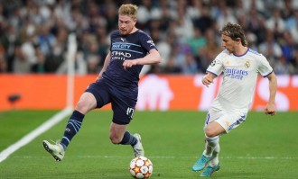 大师对决！莫德里奇德布劳内意甲正面刚，风格不尽相同各有所长