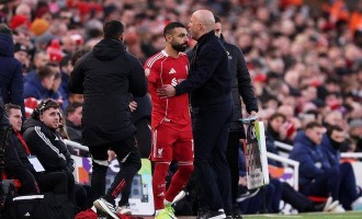 10亿豪阵被他用废 利物浦庸帅争议换人惹众怒 下场欧冠出局或下课