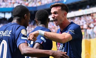 巴黎冲击七冠王伟业，顶级荣誉巴萨拜仁未能企及，切尔西成拦路虎