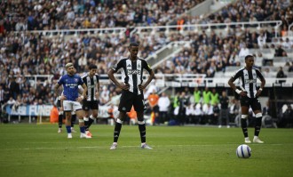 路易斯·迪亚兹转会拜仁：利物浦告别战术核心，德甲新篇章开启